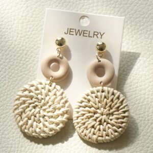 1 Pair of Elegant Boho Chic Handwoven White Rattan Circle Dangle Earrings for Women