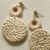 acd637decc5dc18fc7a4c4a5eaceab7b.jpg 1 Pair of Elegant Boho Chic Handwoven White Rattan Circle Dangle Earrings for Women