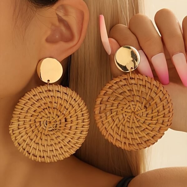 b919eae9-fd18-42eb-8cda-3a68be694b54.jpg Brown Vine-made Round Woven Earrings